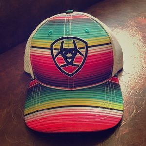 NWOT Ariat serape ball cap